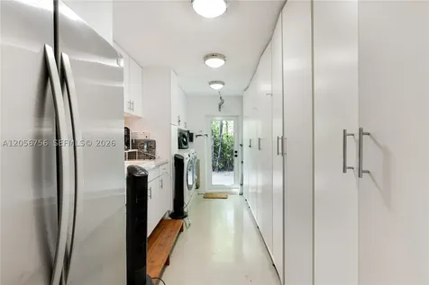 270 Island Drive Key Biscayne FL 33149