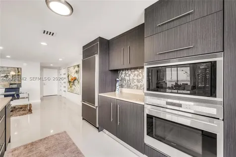 495 Brickell Avenue Miami FL 33131