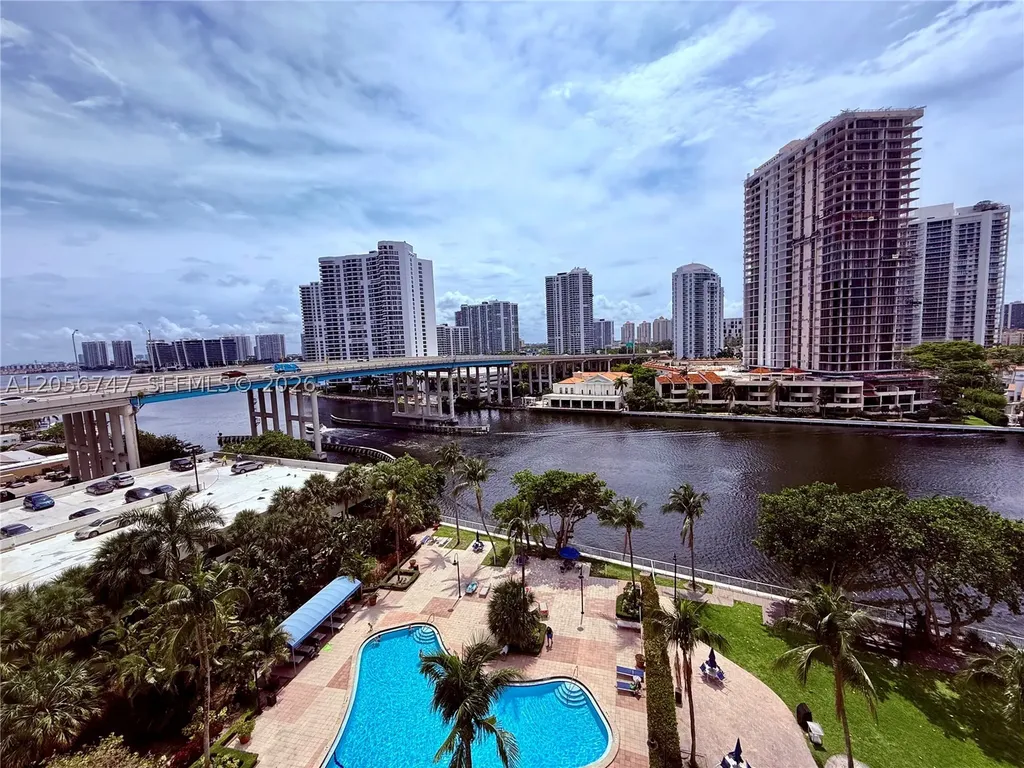 19390 Collins Avenue Sunny Isles Beach FL 33160