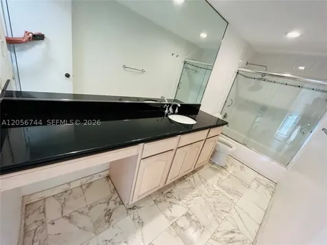 5825 Collins Avenue Miami Beach FL 33140