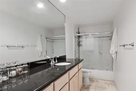 5825 Collins Avenue Miami Beach FL 33140