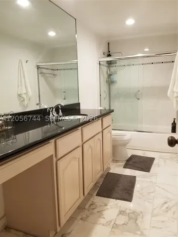 5825 Collins Avenue Miami Beach FL 33140