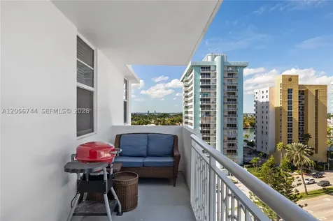 5825 Collins Avenue Miami Beach FL 33140