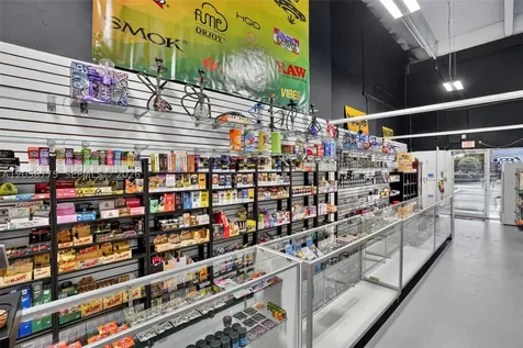 Wholesale, Distribution And Smoke Shop For Sale In Flagler Miami FL 33126