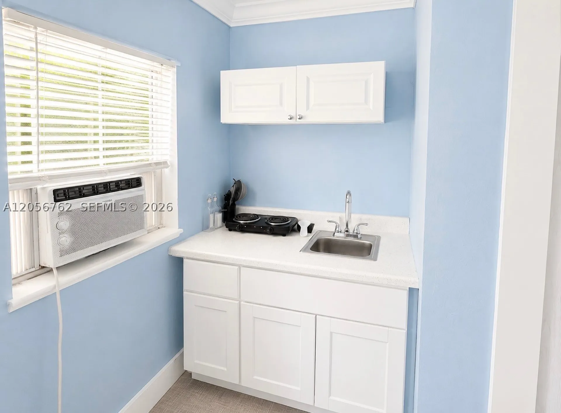 3461 Charleston Boulevard Fort Lauderdale FL 33312