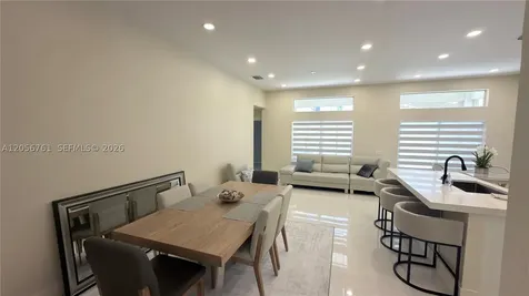 692 Maplewood Court Weston FL 33327