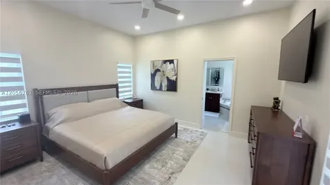 692 Maplewood Court Weston FL 33327