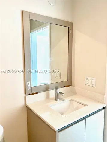 2505 NE 193rd Street Miami FL 33180