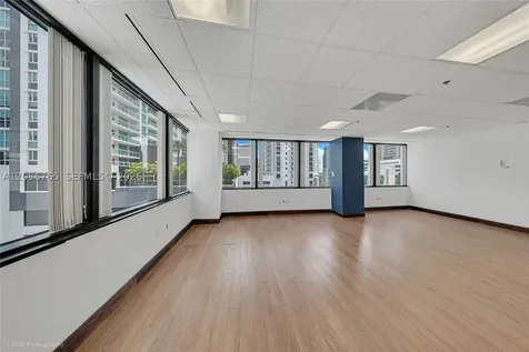 1200 Brickell Avenue Miami FL 33131