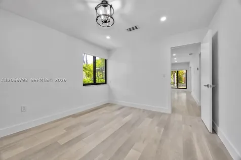 3050 SW 26th Street Miami FL 33133
