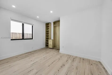 3050 SW 26th Street Miami FL 33133