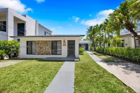 3050 SW 26th Street Miami FL 33133