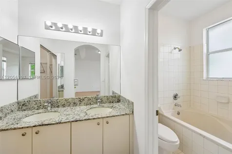 8188 NW 108th Place Doral FL 33178