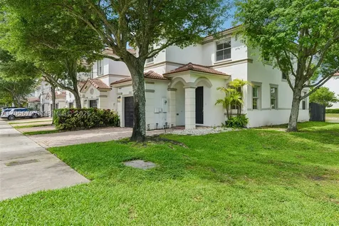 8188 NW 108th Place Doral FL 33178