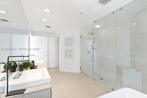 17111 Biscayne Boulevard North Miami Beach FL 33160