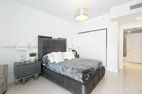17111 Biscayne Boulevard North Miami Beach FL 33160