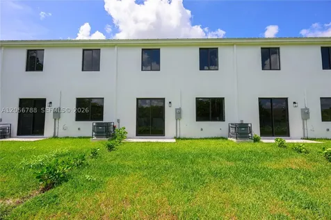 854 SW 1st Street Florida City FL 33034