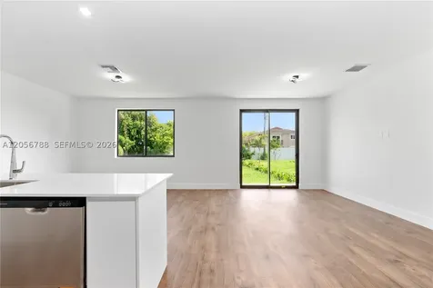 854 SW 1st Street Florida City FL 33034