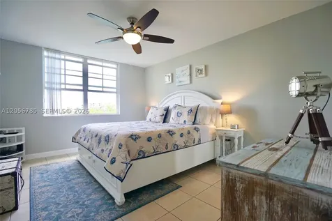 19999 E Country Club Drive Aventura FL 33180