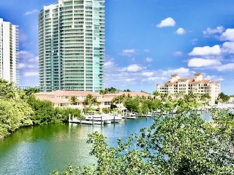19999 E Country Club Drive Aventura FL 33180