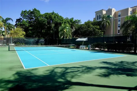 19999 E Country Club Drive Aventura FL 33180