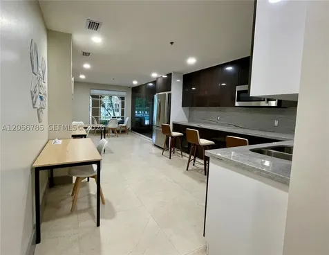 19999 E Country Club Drive Aventura FL 33180