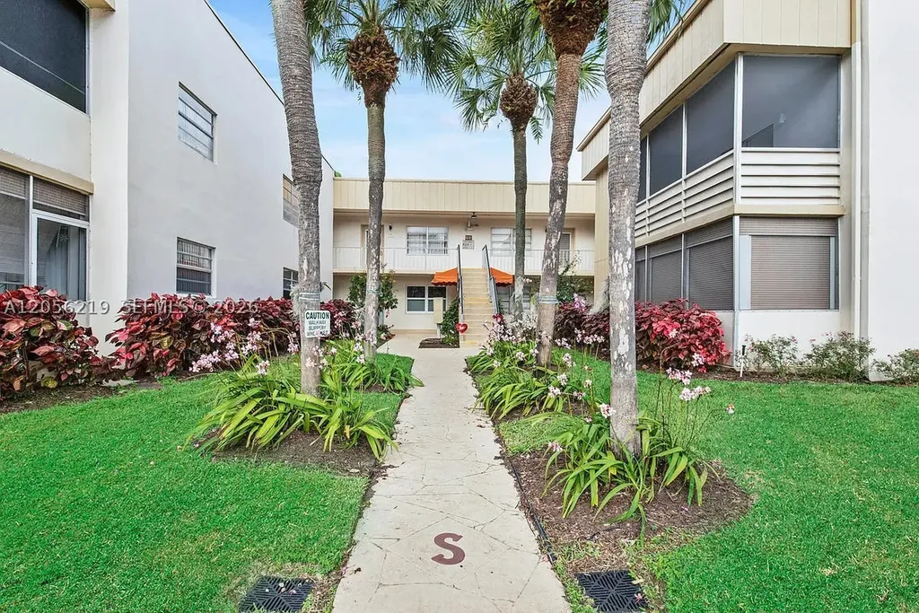 899 S Normandy Delray Beach FL 33484