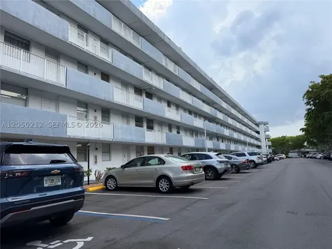 1801 S Treasure Drive North Bay Village FL 33141