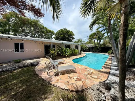 9340 Jamaica Drive Cutler Bay FL 33189