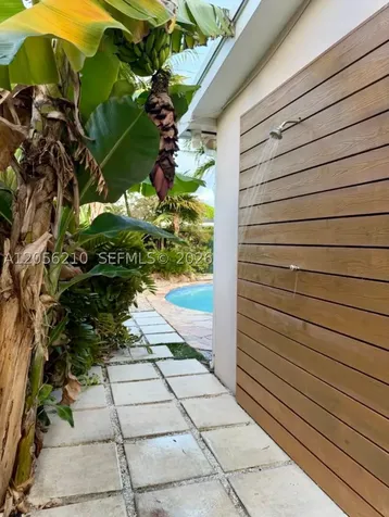 9340 Jamaica Drive Cutler Bay FL 33189