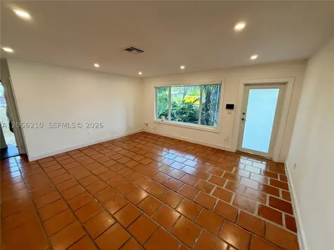 9340 Jamaica Drive Cutler Bay FL 33189