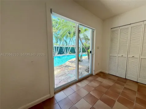 9340 Jamaica Drive Cutler Bay FL 33189