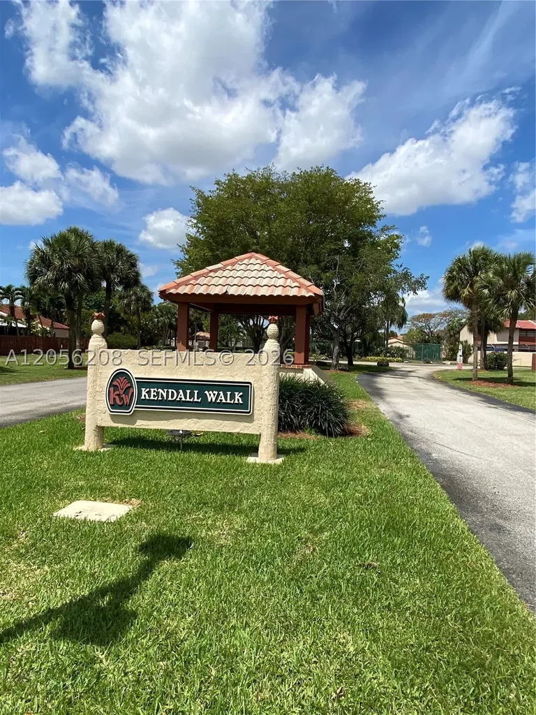 8947 SW 149th Place Miami FL 33196