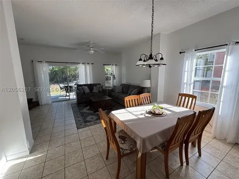 1037 Park Ridge Circle Kissimmee FL 34746