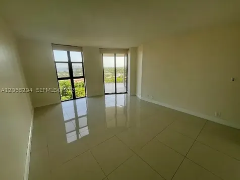 1000 Quayside Terrace Miami FL 33138