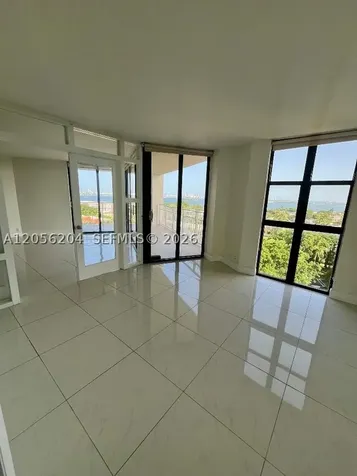 1000 Quayside Terrace Miami FL 33138