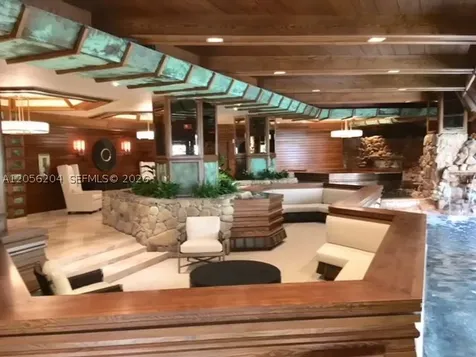 1000 Quayside Terrace Miami FL 33138