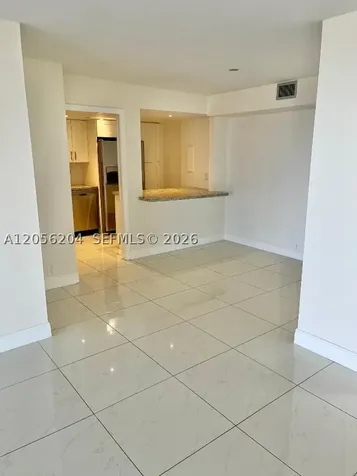 1000 Quayside Terrace Miami FL 33138