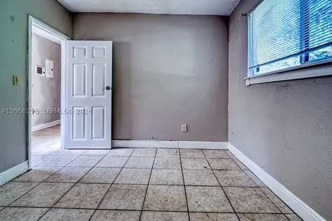 2378 NW 60th Street Miami FL 33142
