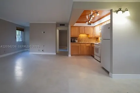 1815 Fairview Villas Drive Palm Springs FL 33406