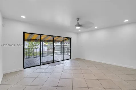 6433 Windmill Gate Road Miami Lakes FL 33014