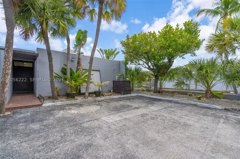 6433 Windmill Gate Road Miami Lakes FL 33014