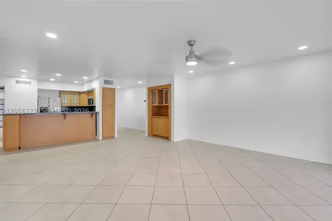6433 Windmill Gate Road Miami Lakes FL 33014