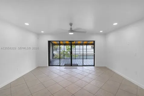 6433 Windmill Gate Road Miami Lakes FL 33014