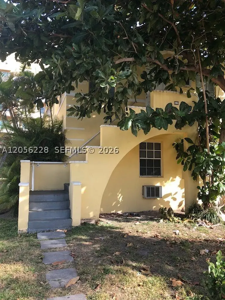 11 Santillane Avenue Coral Gables FL 33134