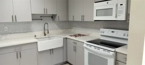 2829 SW 38th Court Miami FL 33134