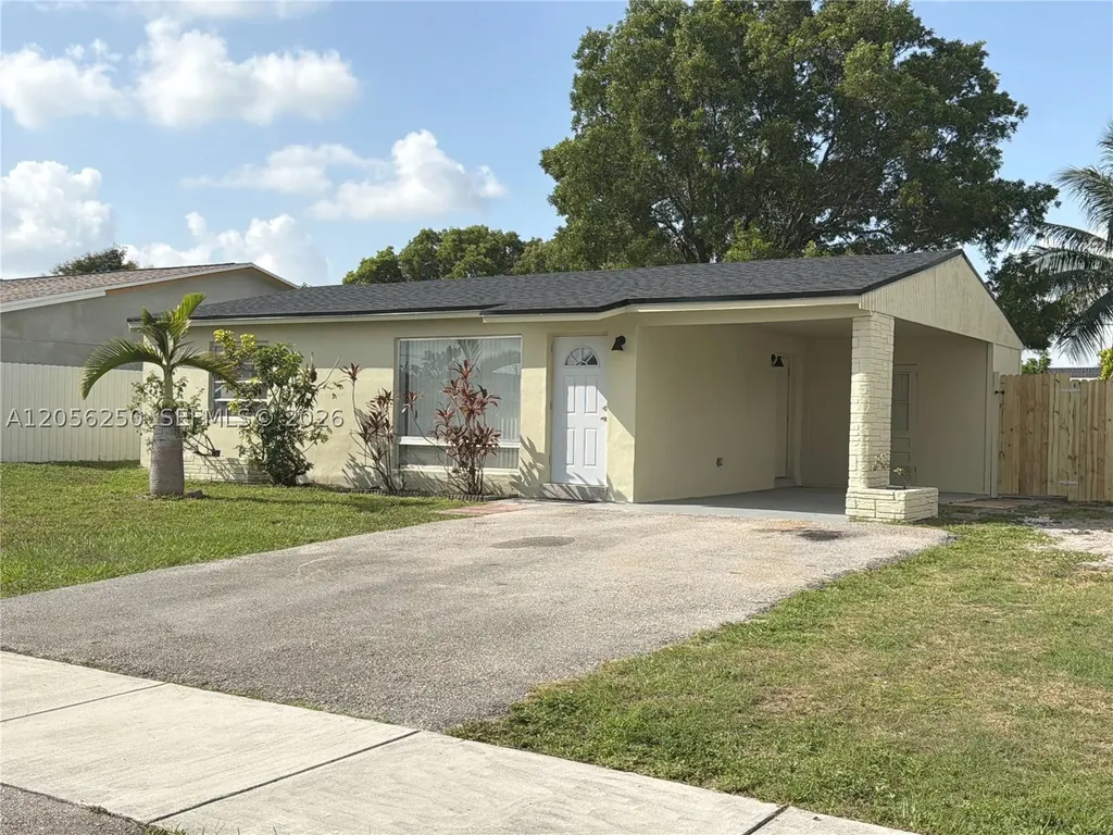 4940 SW 18th Street Fort Lauderdale FL 33317