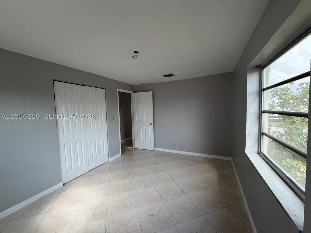 4940 SW 18th Street Fort Lauderdale FL 33317