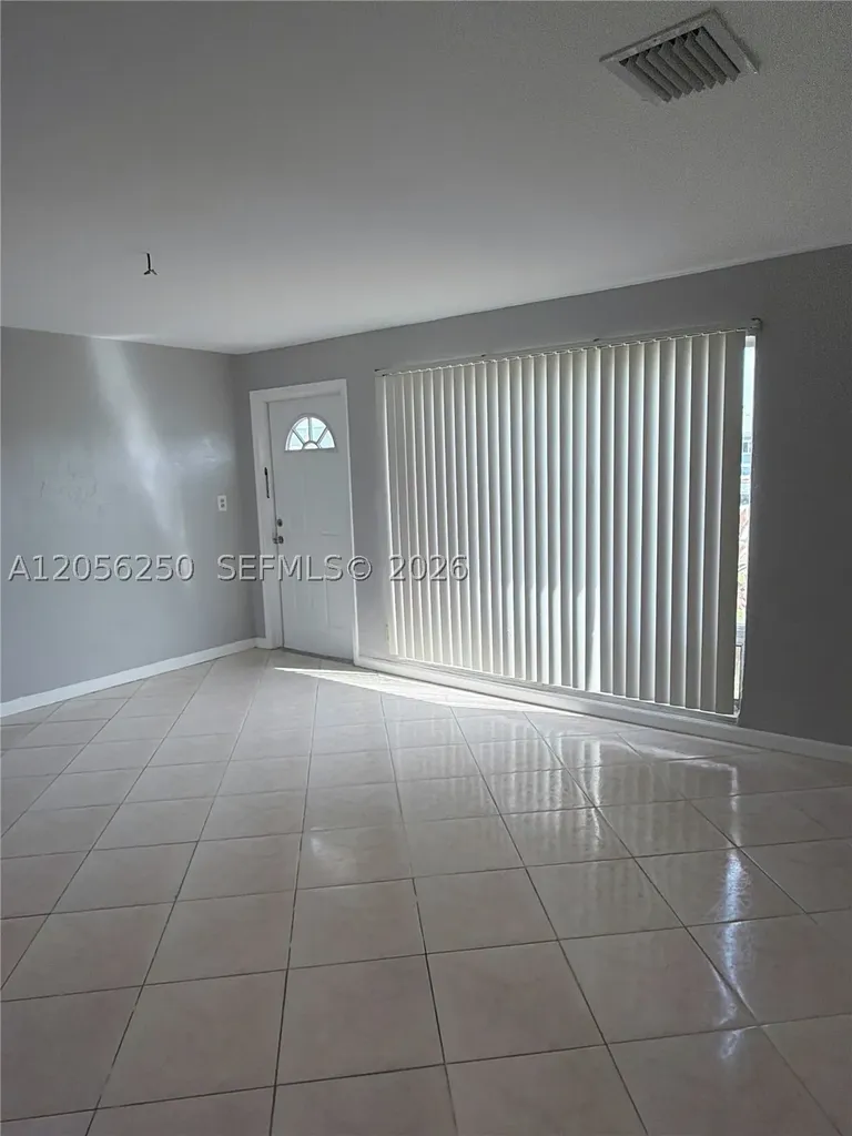 4940 SW 18th Street Fort Lauderdale FL 33317