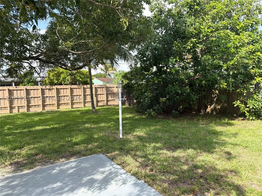 4940 SW 18th Street Fort Lauderdale FL 33317